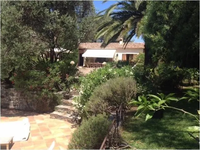 ヴィラ Spacieuse A Deux Pas Du Centre Du Village Et De La